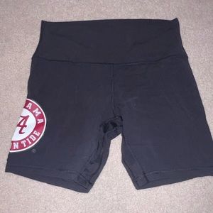 Lululemon High Rise align shorts 6” seam